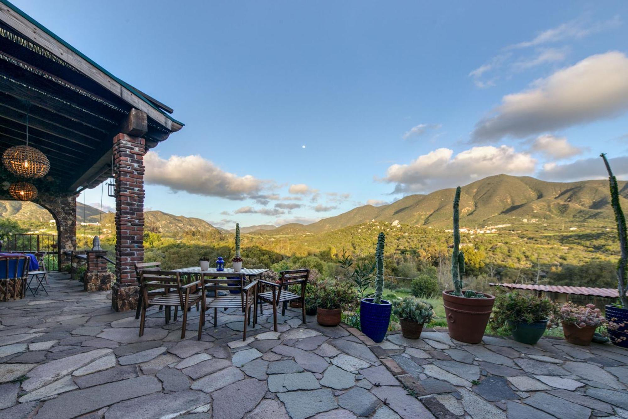 Quinta Maria En La Ruta Del Vino Bed & Breakfast Valle de Guadalupe Exterior photo
