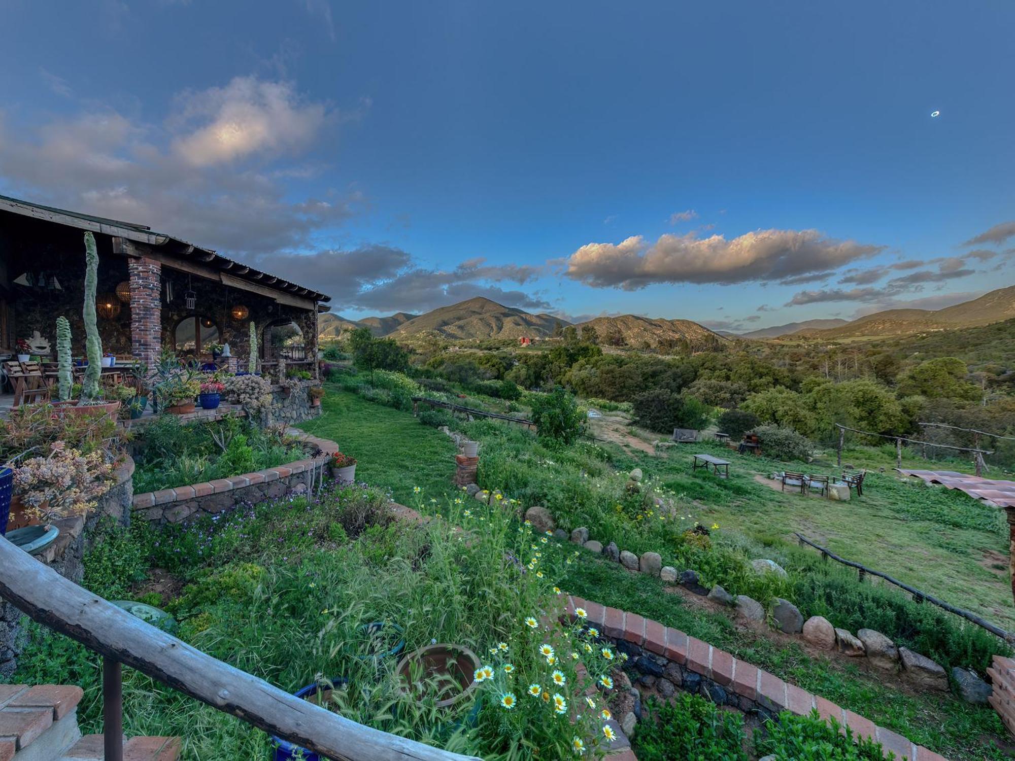 Quinta Maria En La Ruta Del Vino Bed & Breakfast Valle de Guadalupe Exterior photo